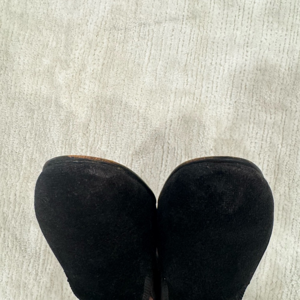 Tricker's Black Loafers Sleek Slip-Ons - Picture 10 of 12
